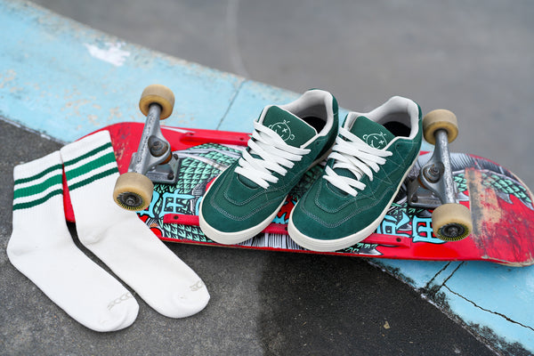 Retro Tube Socks with Stripes 