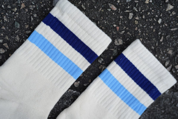 blue strip tube socks
